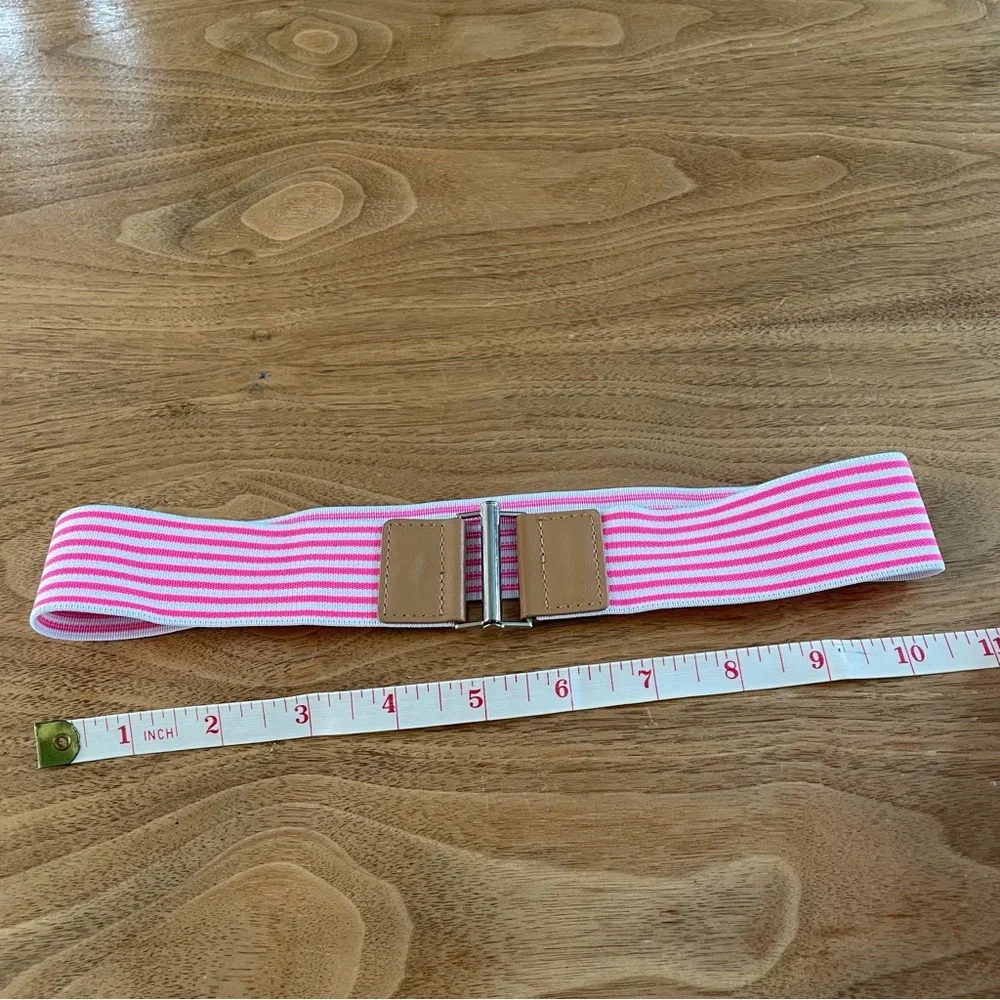 Girl’s stretch belt size 10